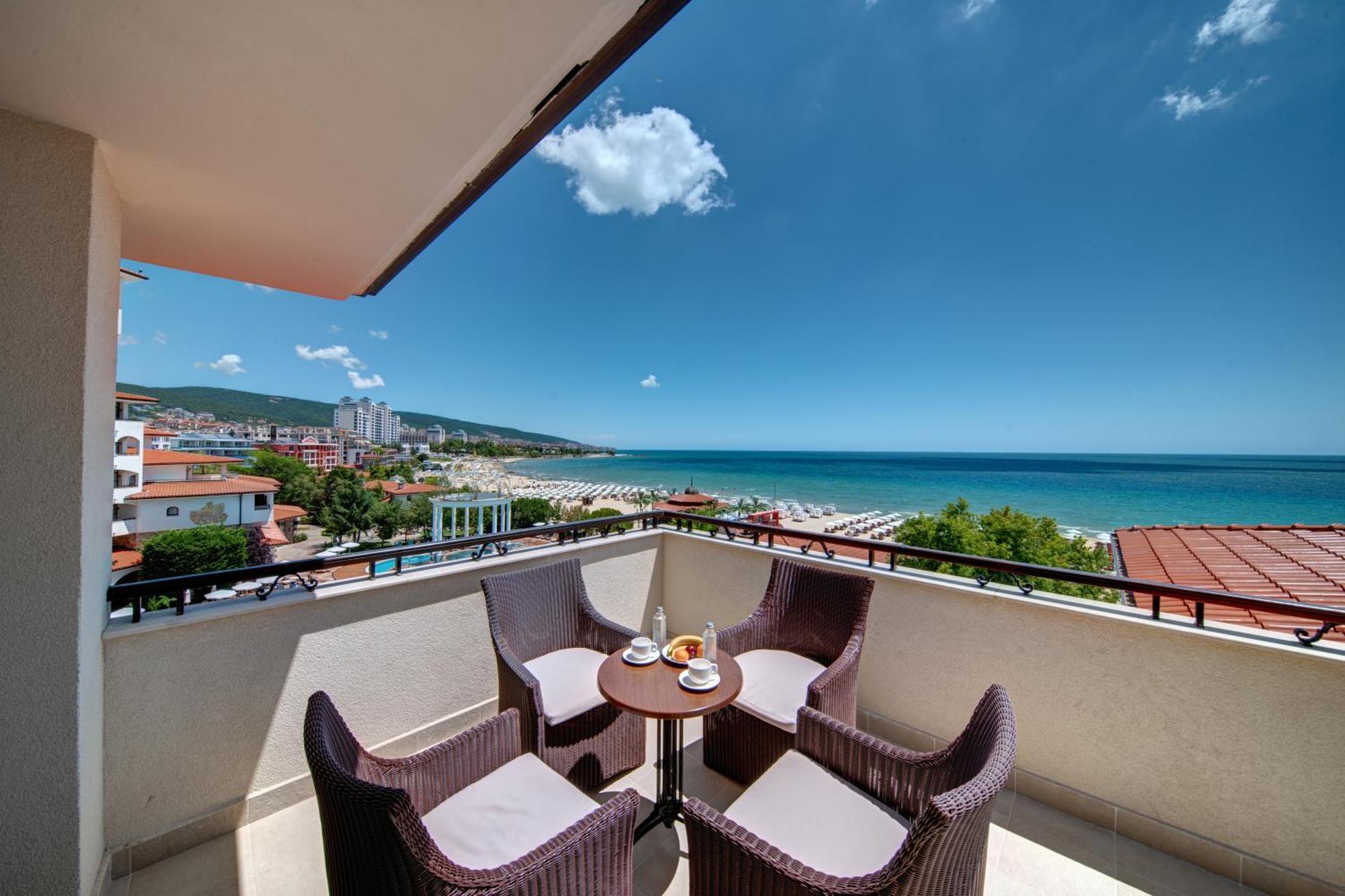 Helena Sands Sunny Beach Exterior foto
